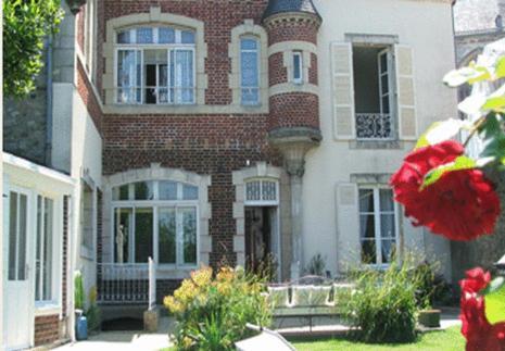 La Demeure De Laclais Bed & Breakfast Le Mans Exterior photo