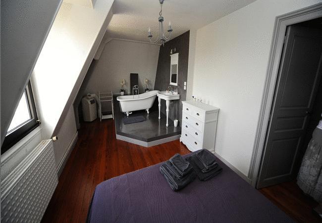 La Demeure De Laclais Bed & Breakfast Le Mans Room photo